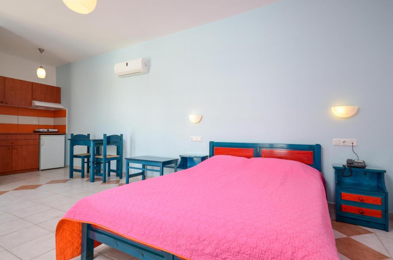 Hotel Fanis Agia Anna  Eksteriør bilde