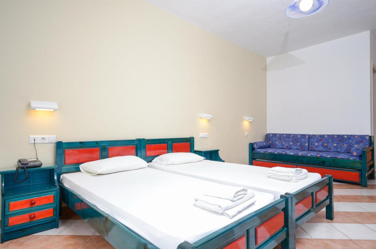 Hotel Fanis Agia Anna  Eksteriør bilde