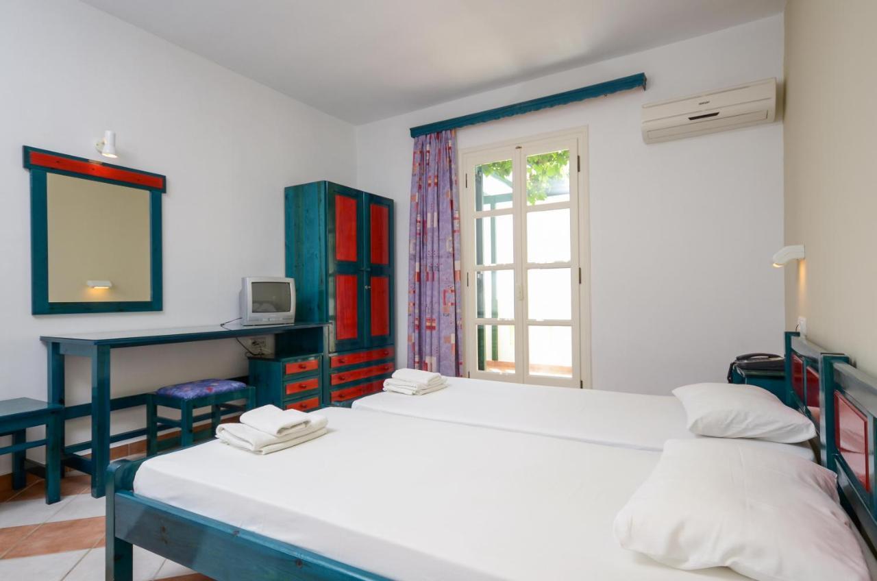 Hotel Fanis Agia Anna  Eksteriør bilde