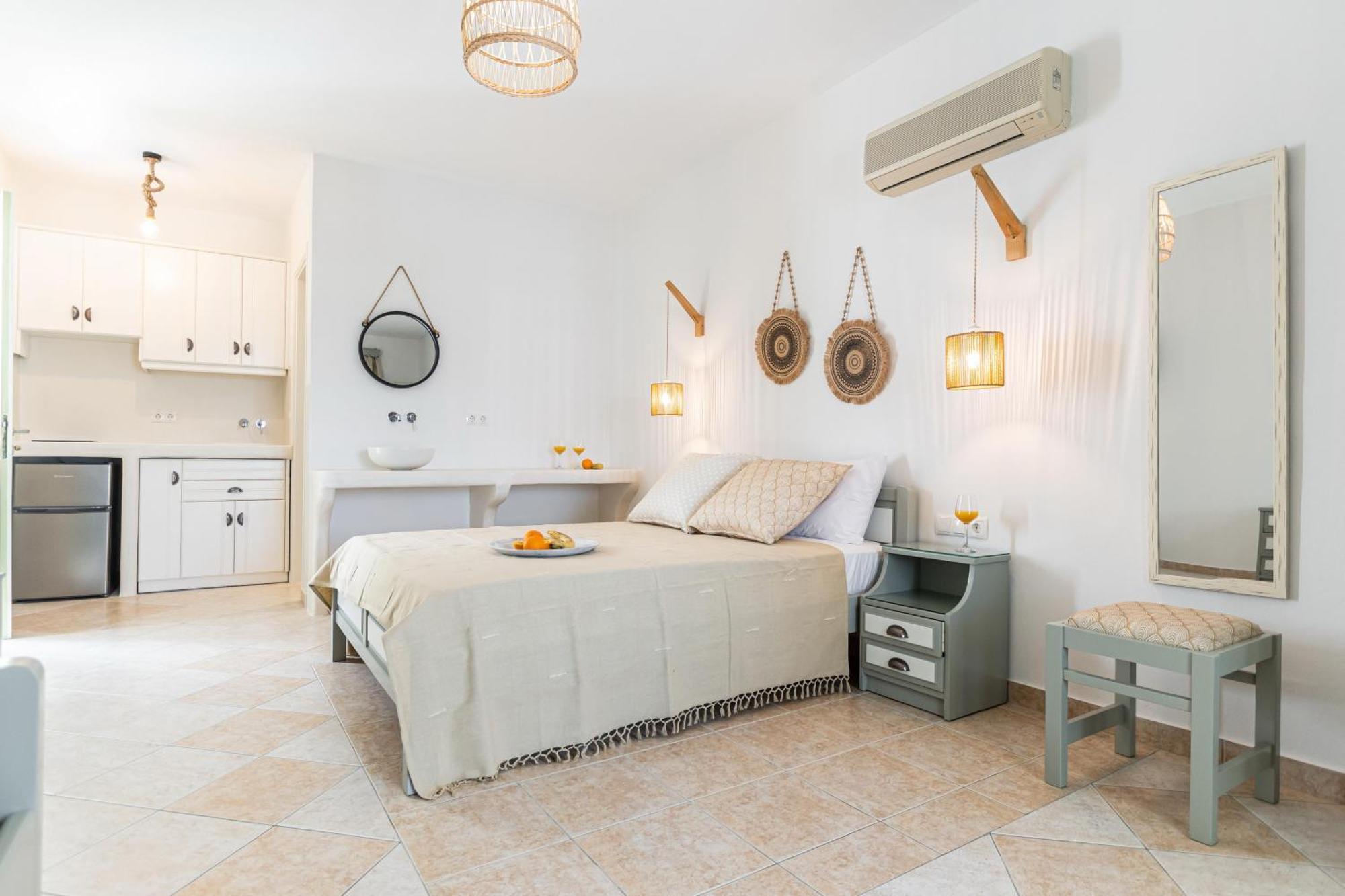 Hotel Fanis Agia Anna  Eksteriør bilde